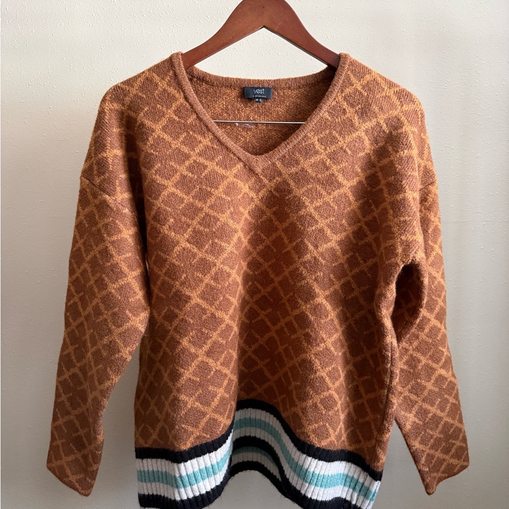 Yest Brown Geometric V Neck Sweater Striped Hem Size 10